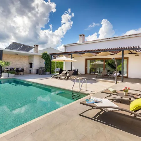 Terra Nera Sveti Petar u Sumi