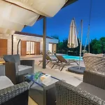 Terra Nera Villa *